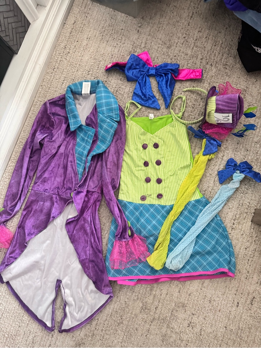 Mad Hatter women’s Costume Set small